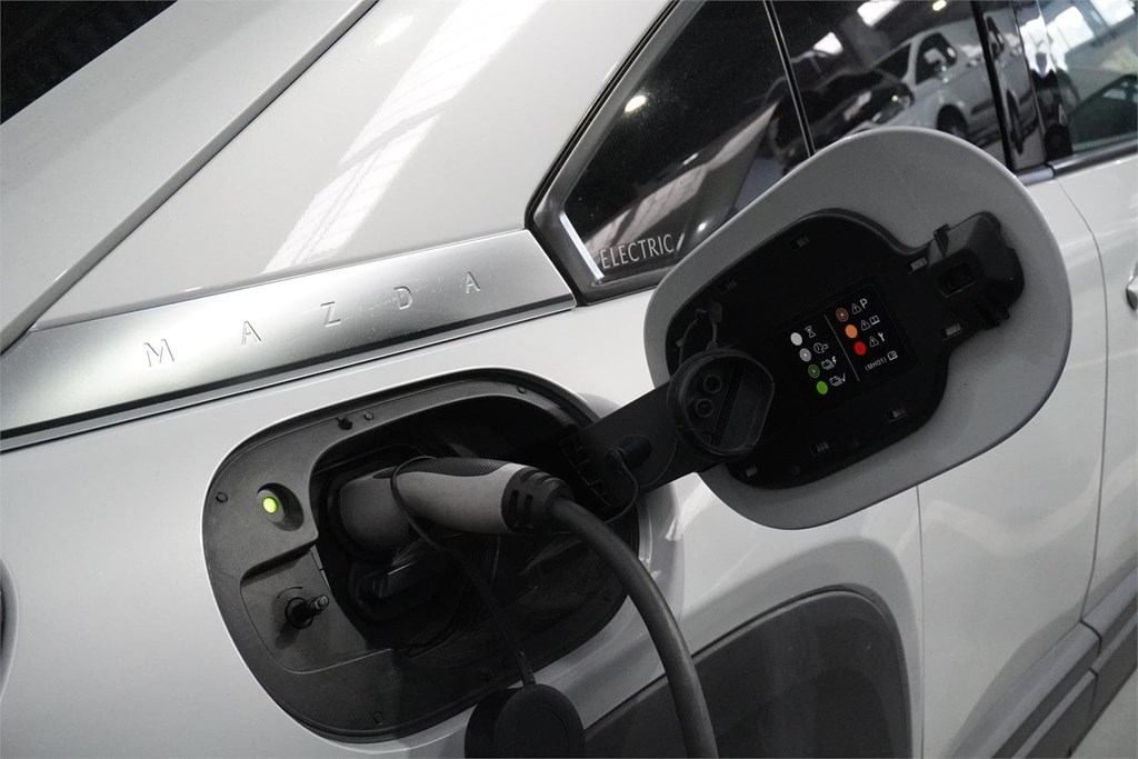 Mantenimiento de vehículos eléctricos en España: claves para usuarios y talleres